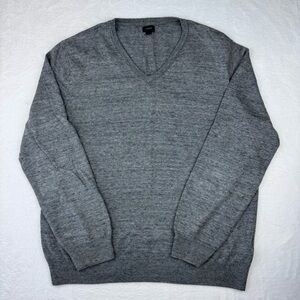 J. Crew 100% Cotton V-Neck Sweater. Gray. Men’s size L.